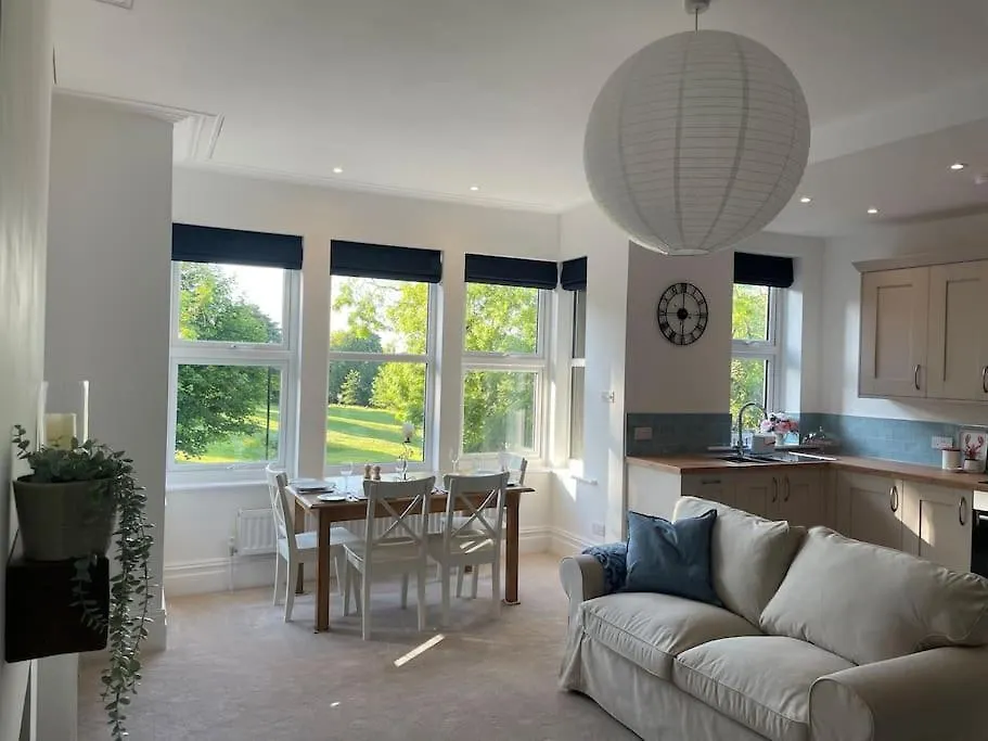 Beautiful Apartment In Harrogate, North Yorkshire